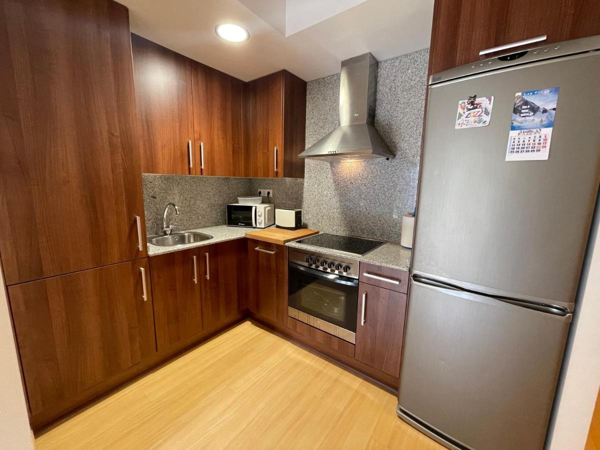 B31 - Urb. La Coma 3º - Villmor Apartman Benasque Kültér fotó
