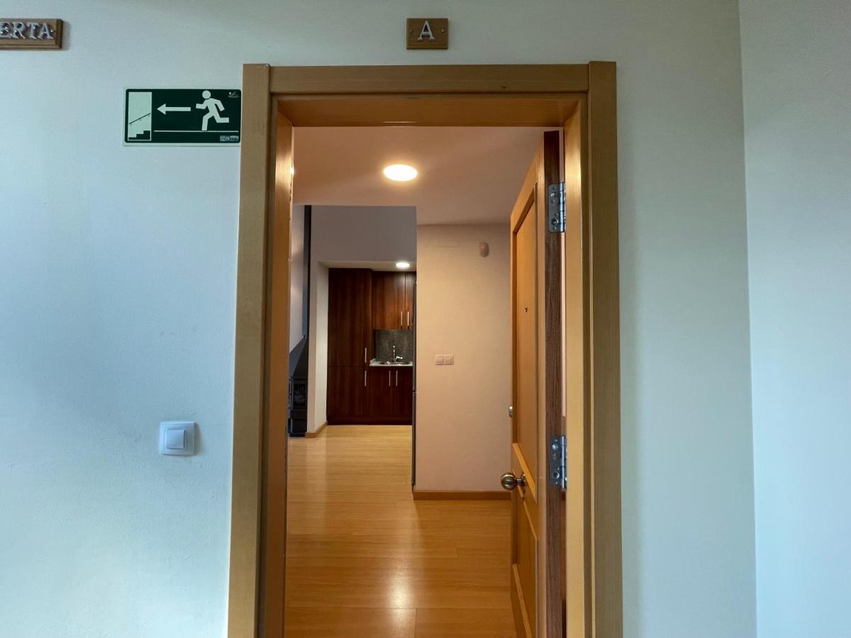 B31 - Urb. La Coma 3º - Villmor Apartman Benasque Kültér fotó